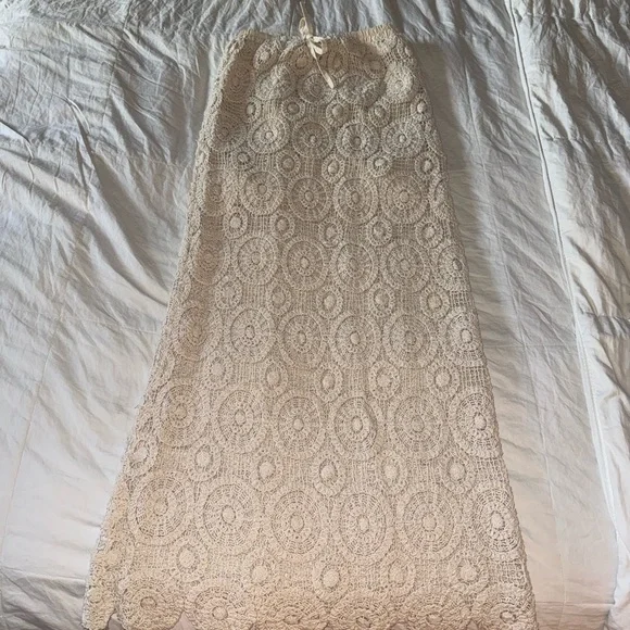 Crochet Maxi Skirt - Cream Lace Pattern - Picture 2 of 6